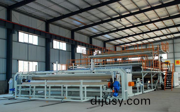 東(dong)陞防(fang)水(shui)-高精(jing)機械生(sheng)産(chan)，設(she)備品質至優(you)